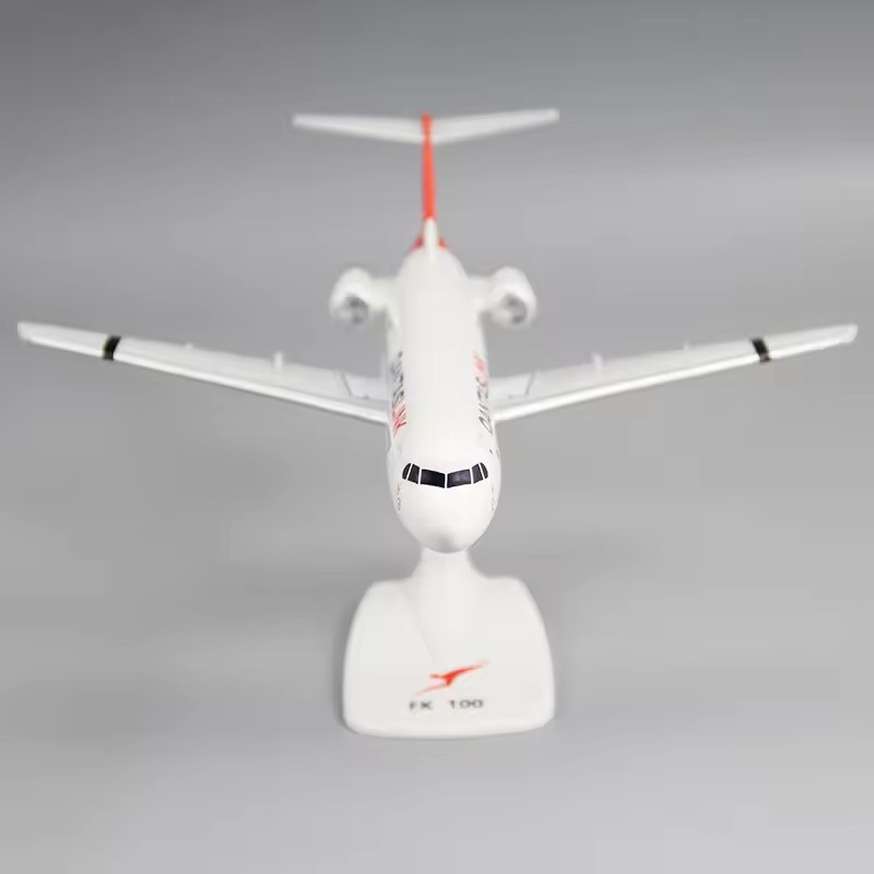 New 1:100 Scale Fokker FK-100  - Model Airplane Plastic avis et prix